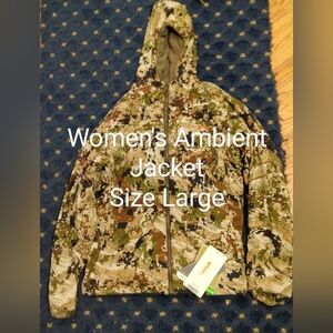 Sitka Women's Ambient Jacket size large in sub-alpine